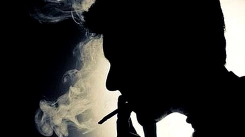 Sigara içenler Koronavirüsten 2,4 kat daha zor iyileşiyor